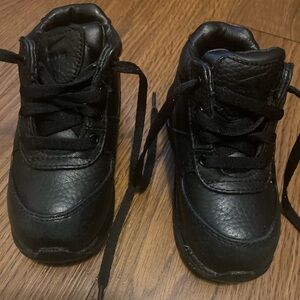 Black Nike ACG boots. Toddler size 8c.